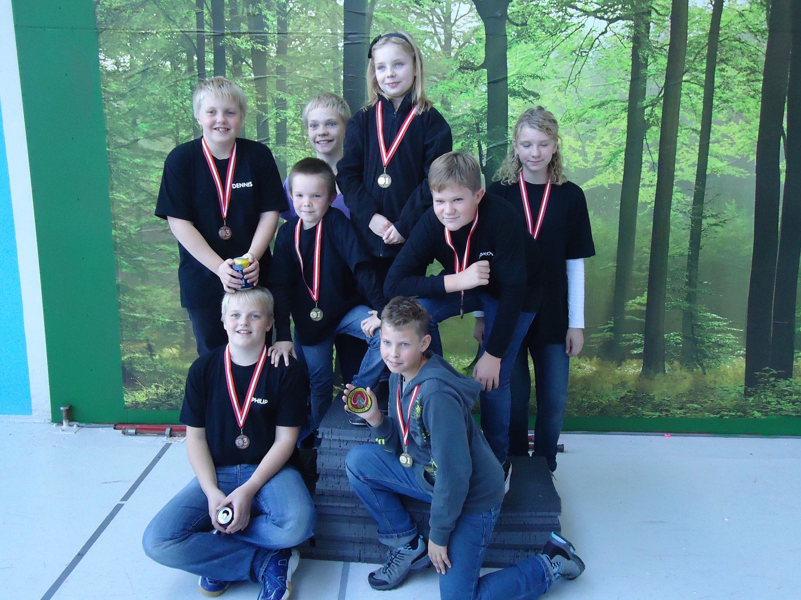 Ungdomsholdet med medaljer